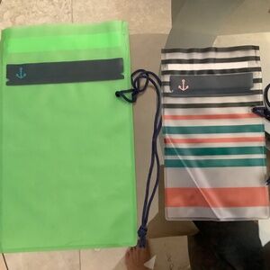 Two tote bags with straps